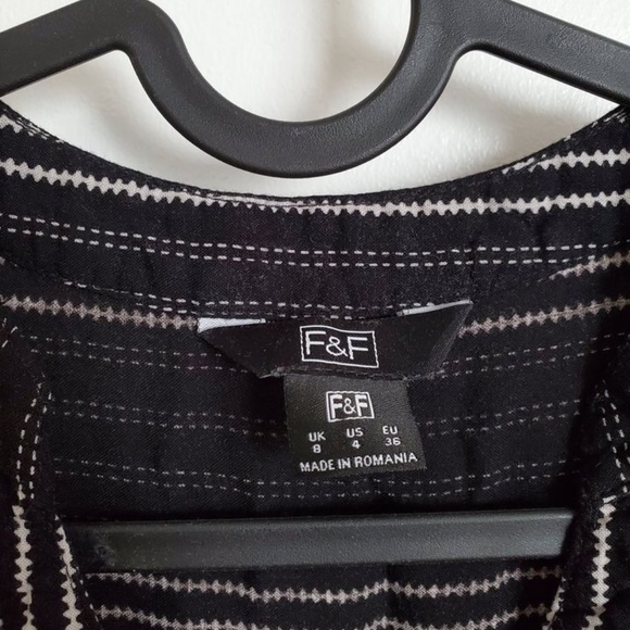 Black and white shirt - Picture 3 of 3